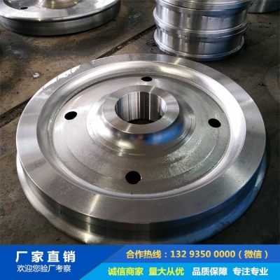 鍛造過跨跨車車輪鍛件